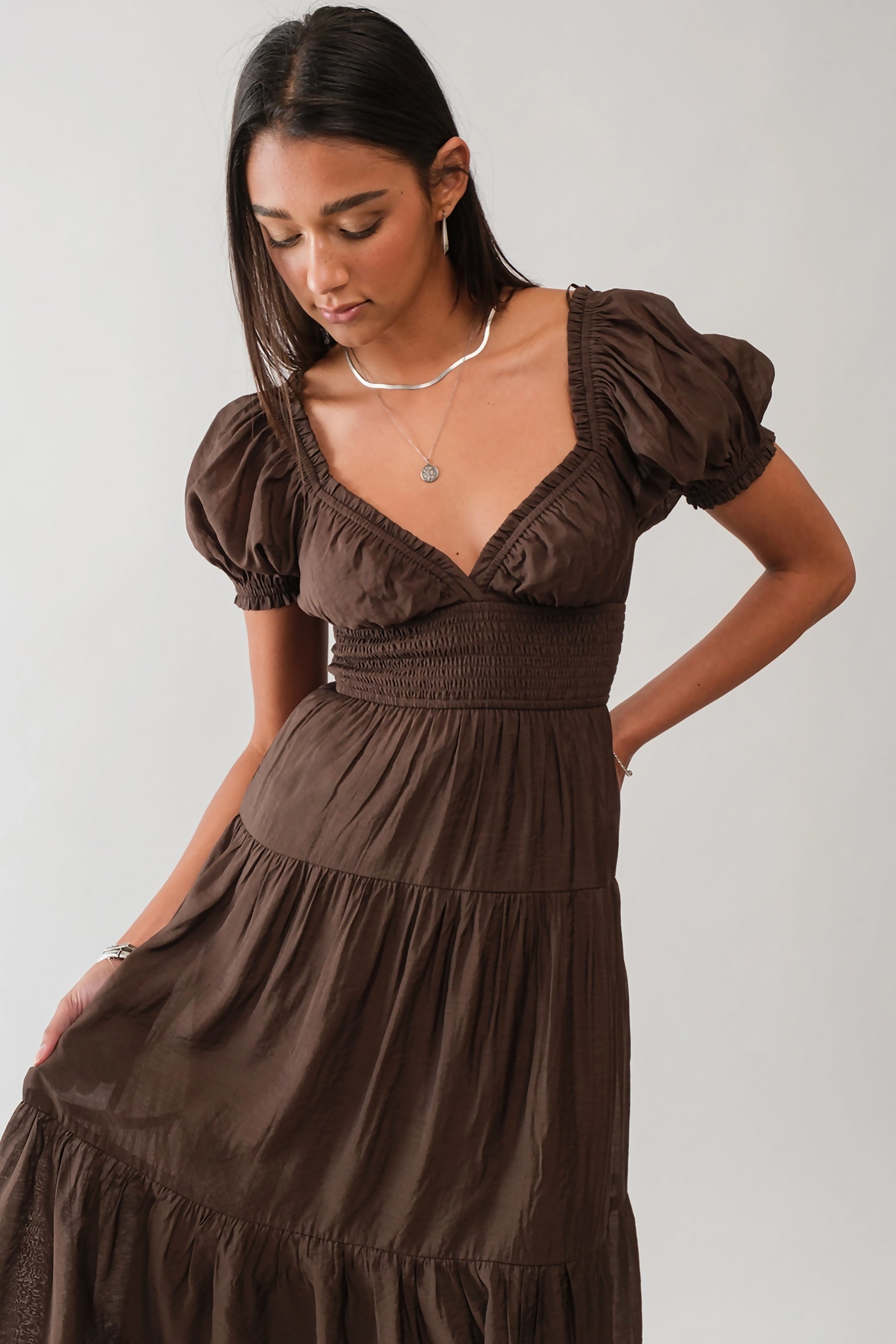 Paige Tiered Midi Dress – The Hyve Boutique
